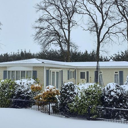 Chalet 42 'Vuursteenberg' Bospark Ijsselheide Zwolle Hattemerbroek ภายนอก รูปภาพ